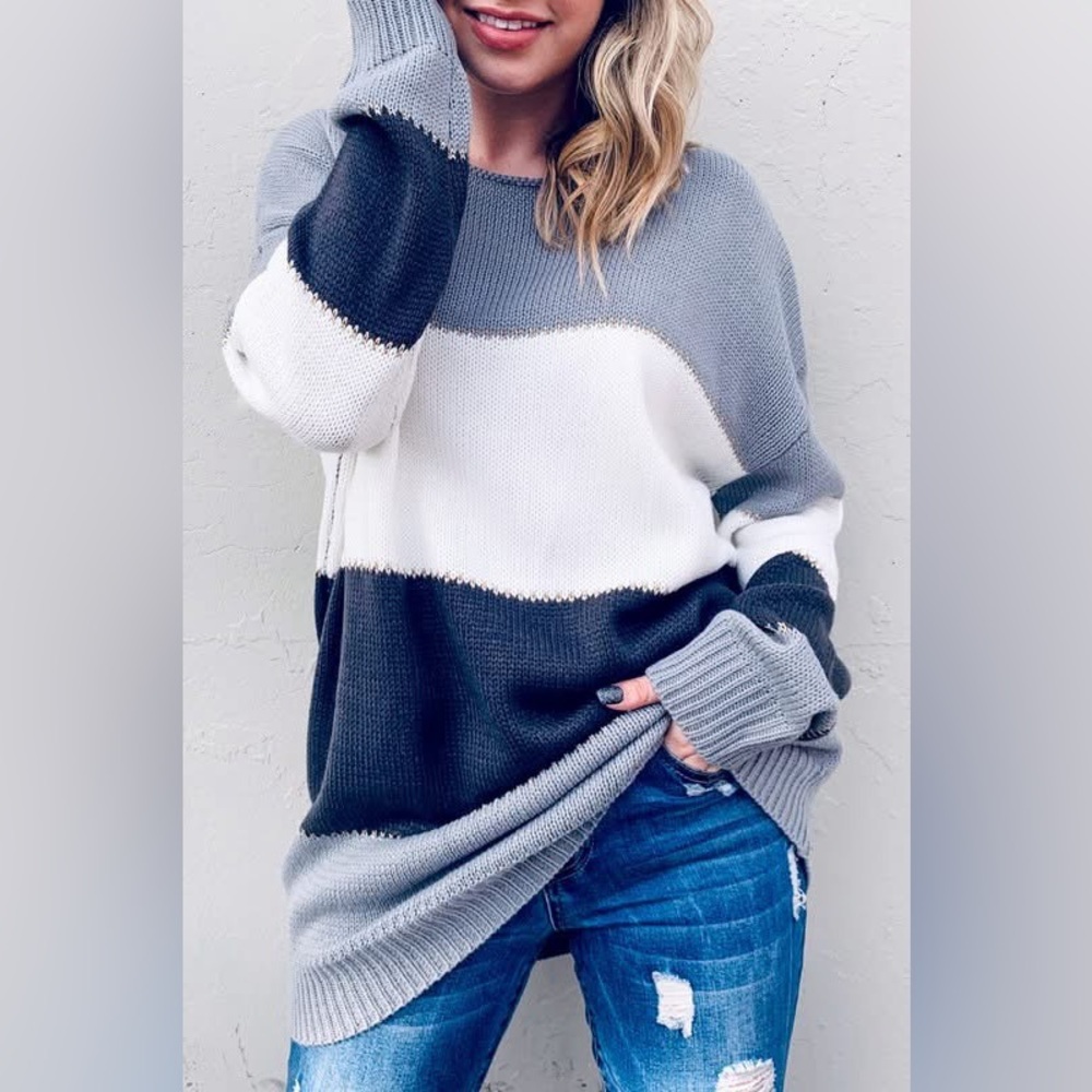Chic Color Block Crew Neck Sweater - Gray, White, and Navy